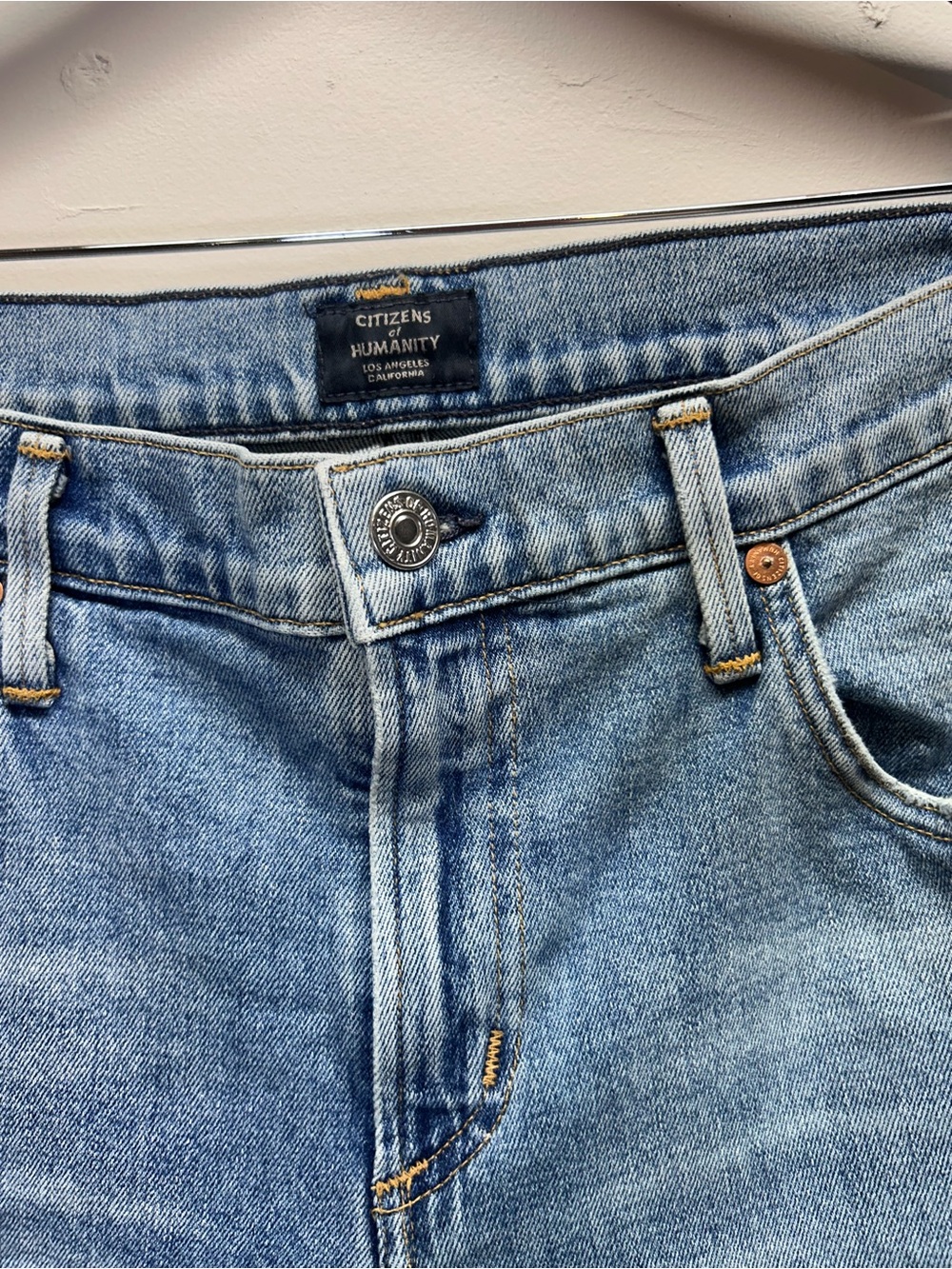 Citizens of Humanity Elsa Mid-Rise Slim Fit Crop- 30 - Picture 6 of 16